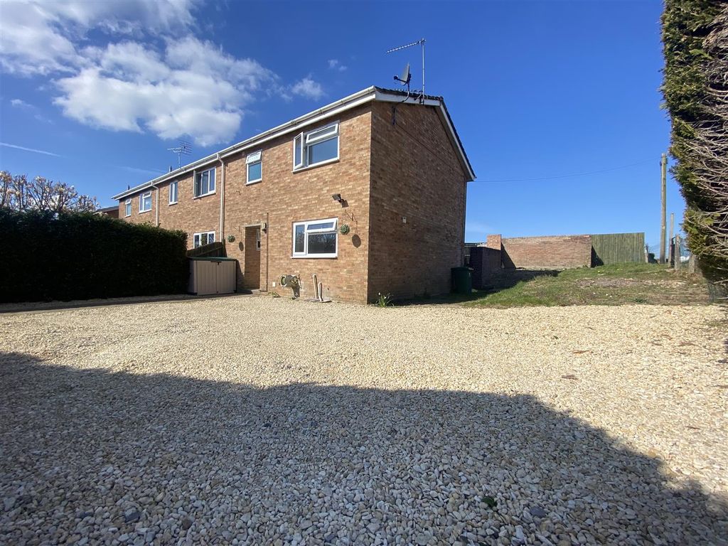 3 bed semidetached house for sale in Holcot Close, Broadwell, Coleford GL16 Zoopla