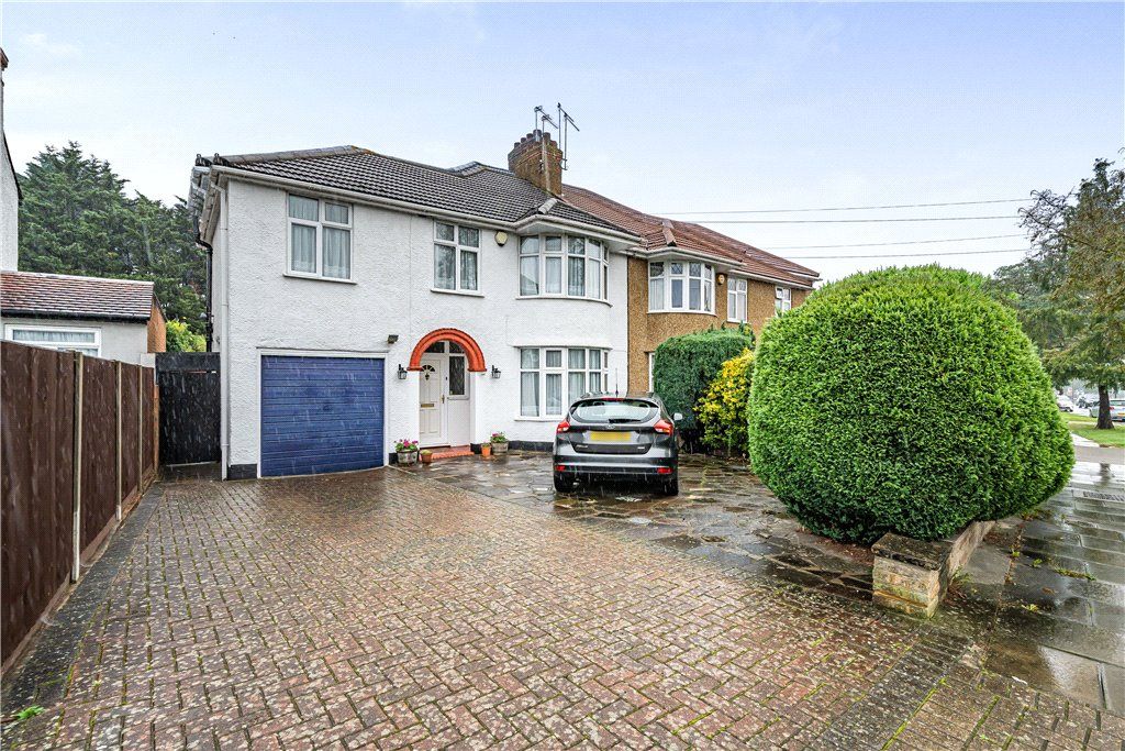 4 bed semidetached house for sale in Kenton Lane, Harrow, Middlesex