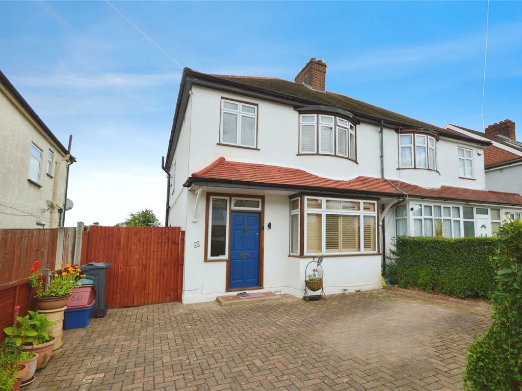 3 Bed Semi Detached House To Rent In Argyle Avenue Hounslow Tw3 £