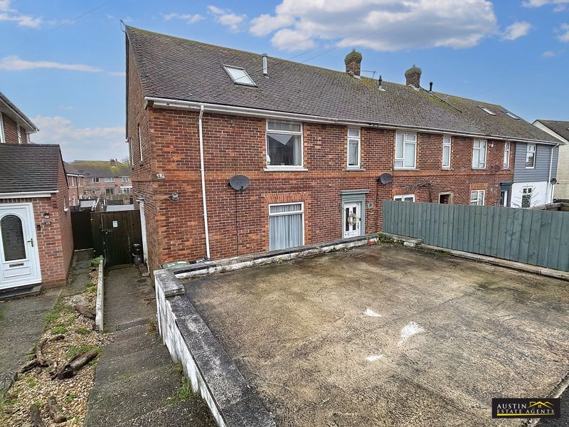 3 bed terraced house for sale in Dover Road, Wyke Regis, Weymouth