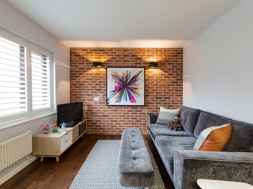 Canada Way, Bristol BS1  