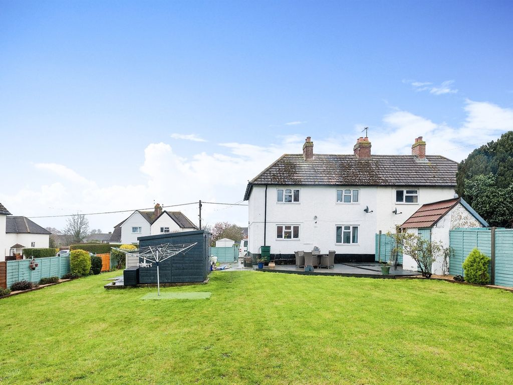 3 bed semidetached house for sale in Cross Road, Cholsey, Wallingford