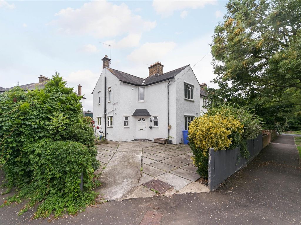 3 bed detached house for sale in Priory Road, Hampton TW12 Zoopla