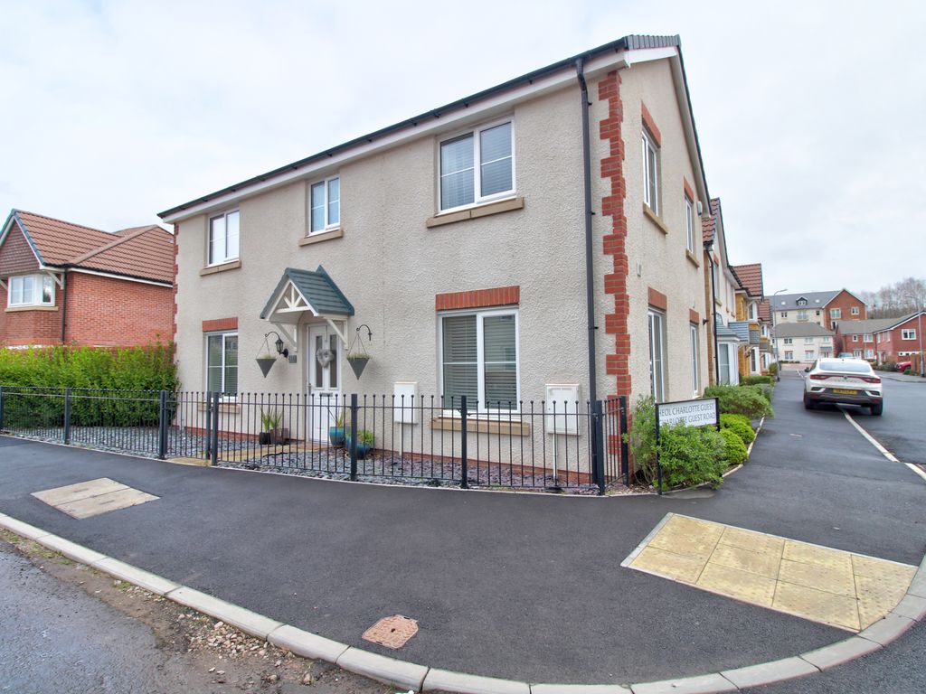 4 bed detached house for sale in Castle Way, Rogerstone, Newport NP10