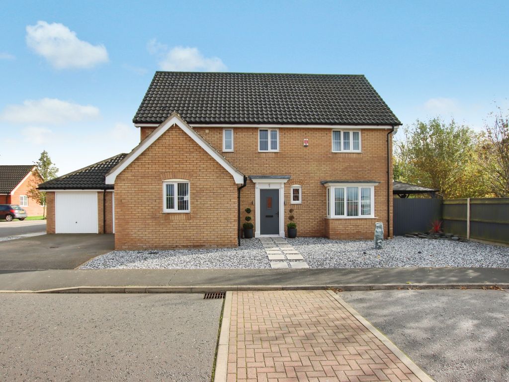 4 bed detached house for sale in Paul Engelhard Way, Cawston, Norwich