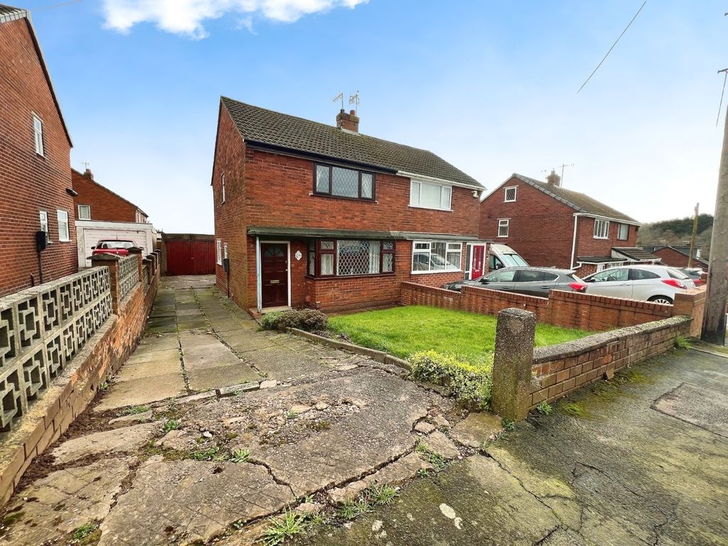 3 Bed Semi Detached House For Sale In Canterbury Drive Stoke On Trent