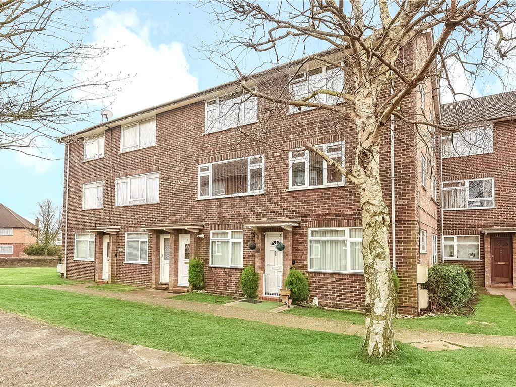 2 bed for sale in Long Drive, Ruislip, Middlesex HA4 Zoopla