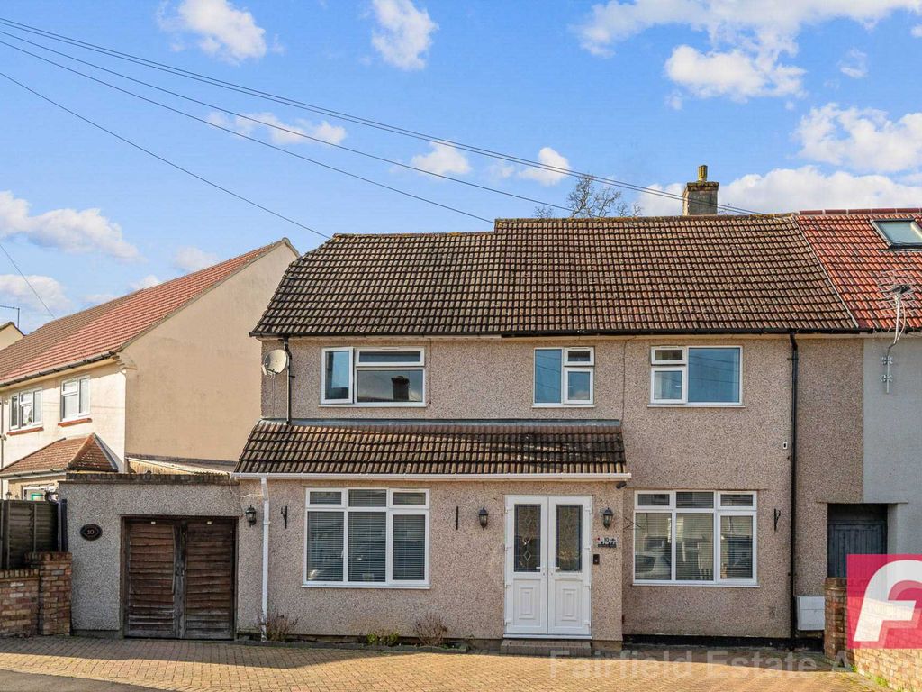 4 bed end terrace house for sale in Hindhead Green, South Oxhey WD19, £575,000 Zoopla