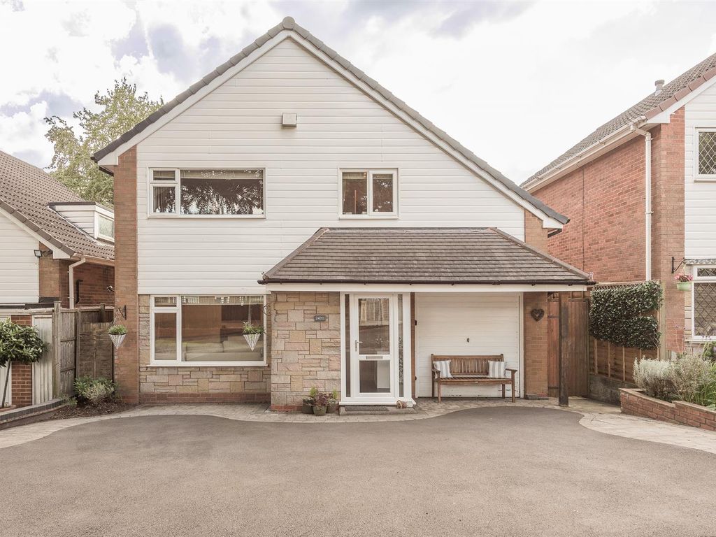 4 bed detached house for sale in Tintern Close, Streetly, Sutton