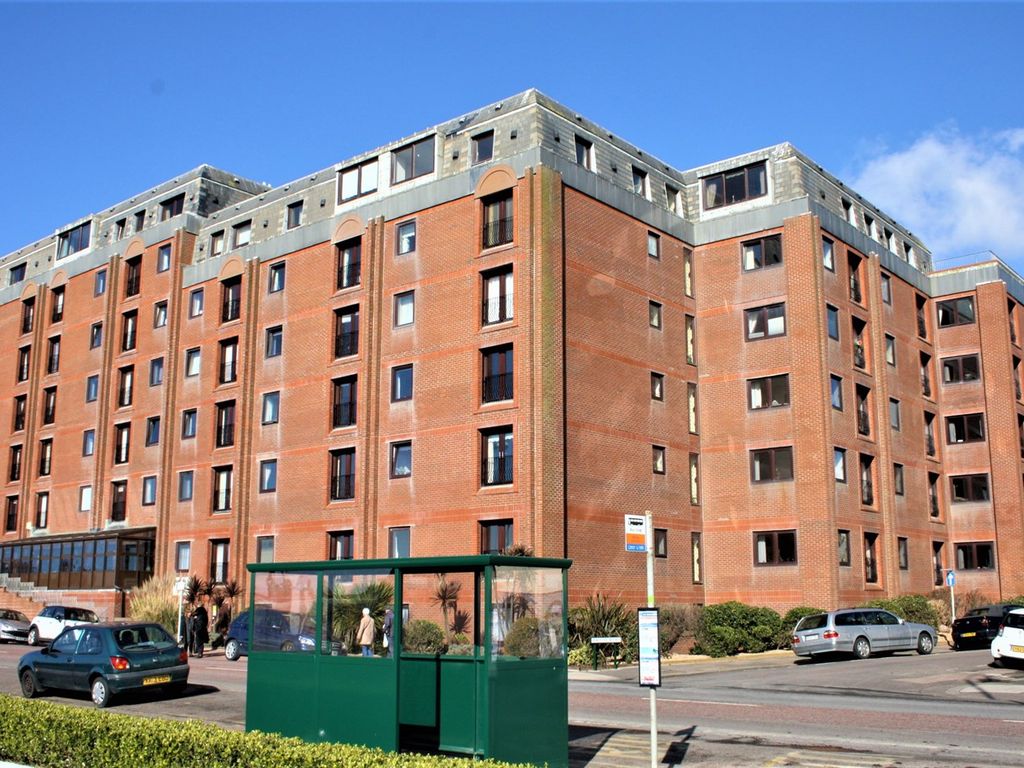 1 bed property for sale in Marina Court, Marina, BexhillOnSea TN40