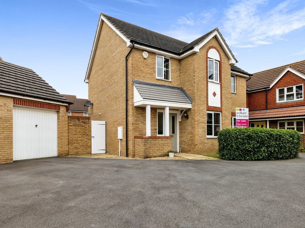 3 bed detached house for sale in St. Bedes Drive, Boston PE21, £275,000