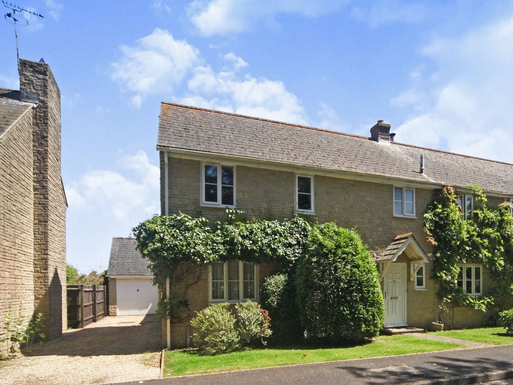 3 bed semidetached house for sale in Sussex Farm Way, Yetminster