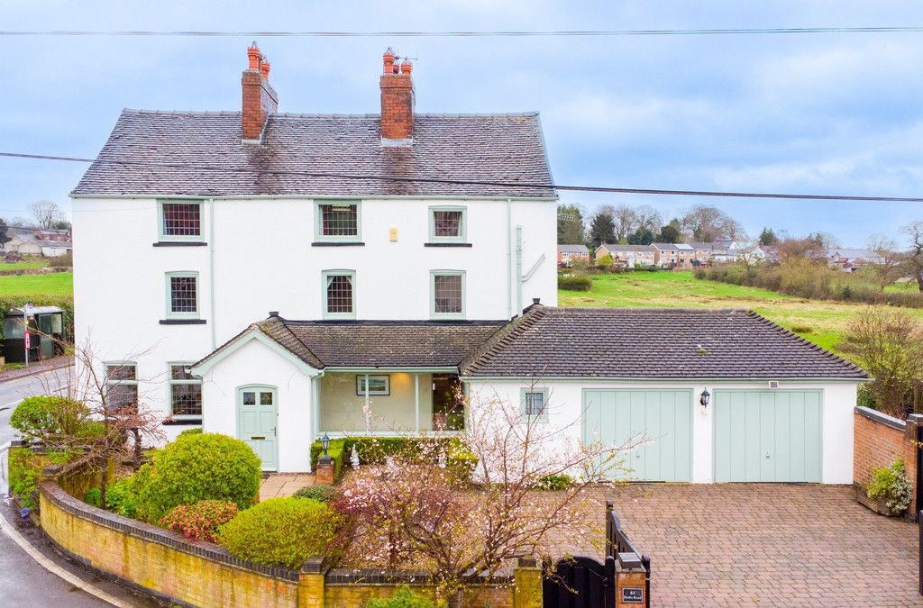 4 bed detached house for sale in Derby Road, Ilkeston, Stanley DE7, £