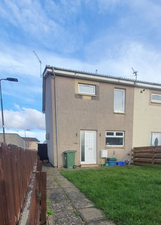 3 bed semidetached house to rent in Carlaverock View, Tranent, East