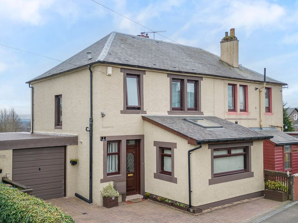 3 bed semidetached house for sale in 2 Nellfield Place, Crieff PH7