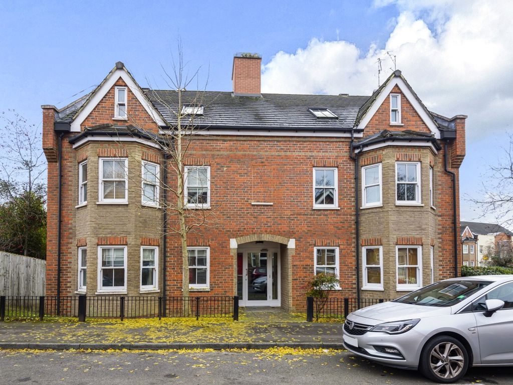 Cathedral Place, Markenfield Road, Guildford GU1  