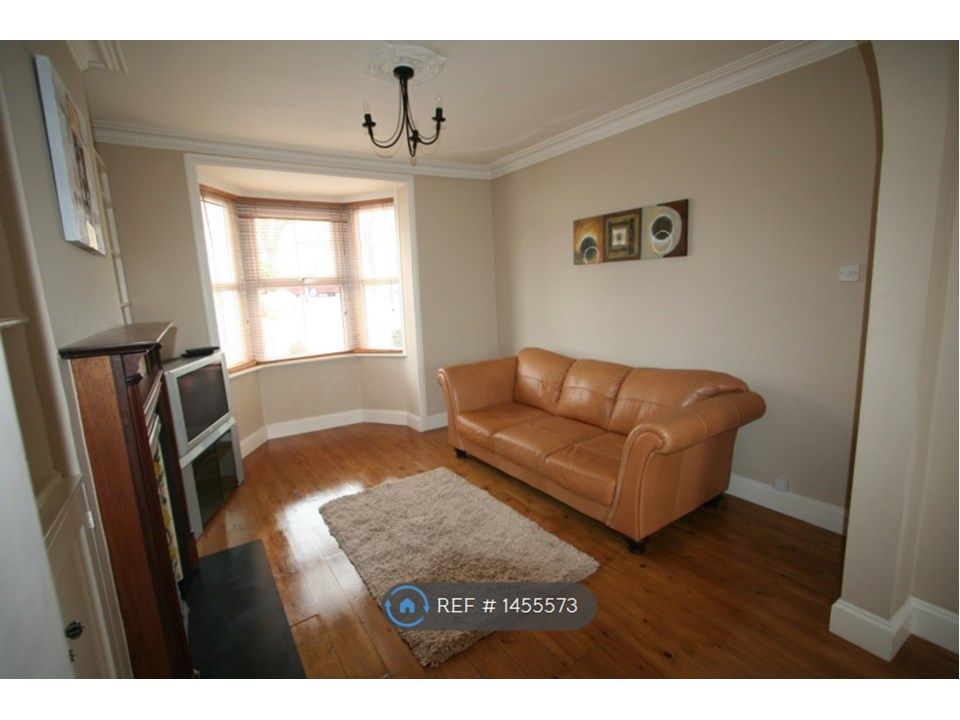 4 bed terraced house to rent in Swindon Road, Swindon SN1 Zoopla