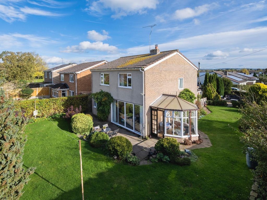 3 bed detached house for sale in Meadow Close, Tarvin, Chester CH3 Zoopla