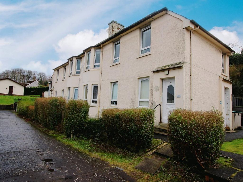 3 bed flat for sale in Benclutha, Clune Brae, Port Glasgow PA14, £