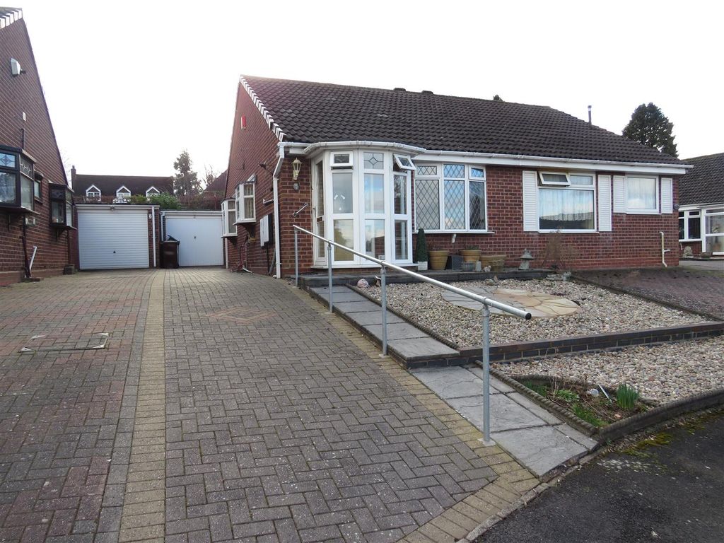 2 bed semidetached bungalow for sale in Impsley Close, Castle Bromwich