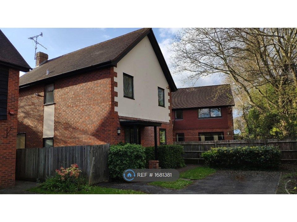 2 bed detached house to rent in Church Lane, Oxted RH8 Zoopla