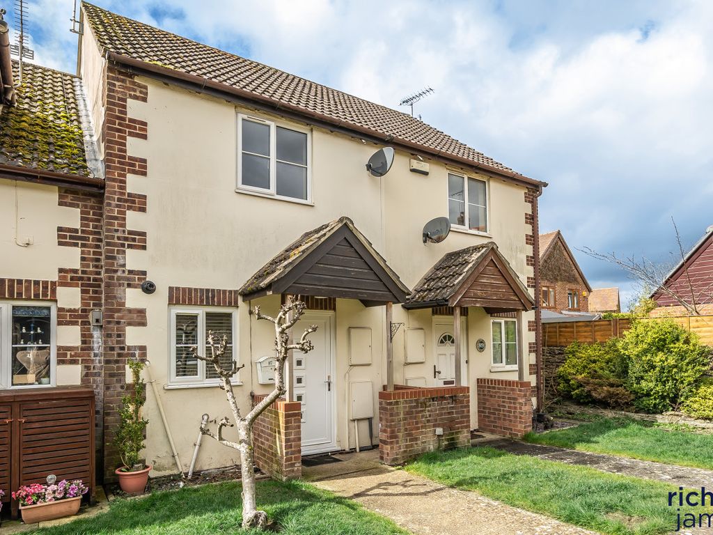 2 bed terraced house for sale in High Street, Watchfield, Wiltshire SN6