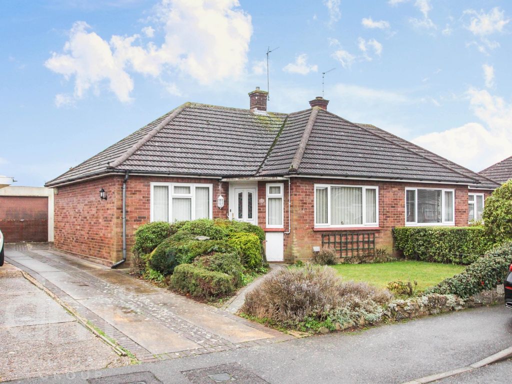 2 bed semidetached bungalow for sale in Whitefriars Way, Prettygate