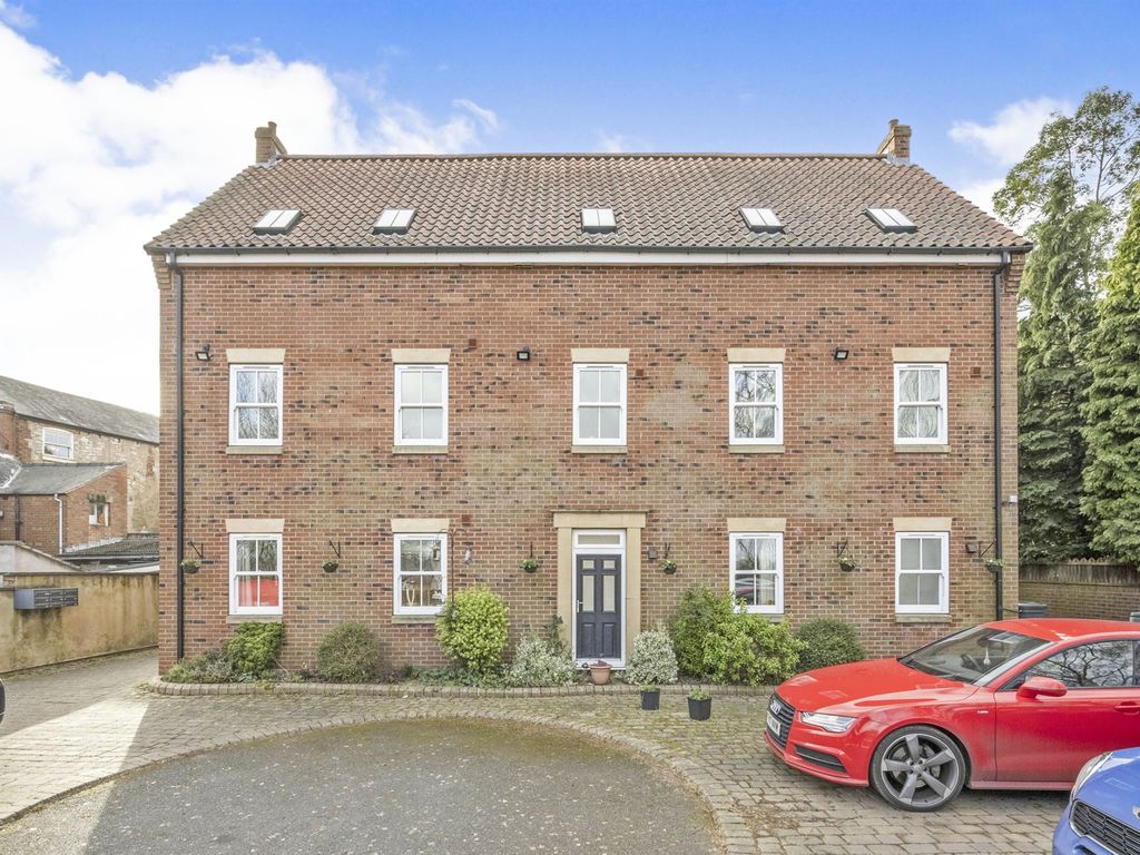 2 bed penthouse for sale in Church Street, Conisbrough, Doncaster DN12