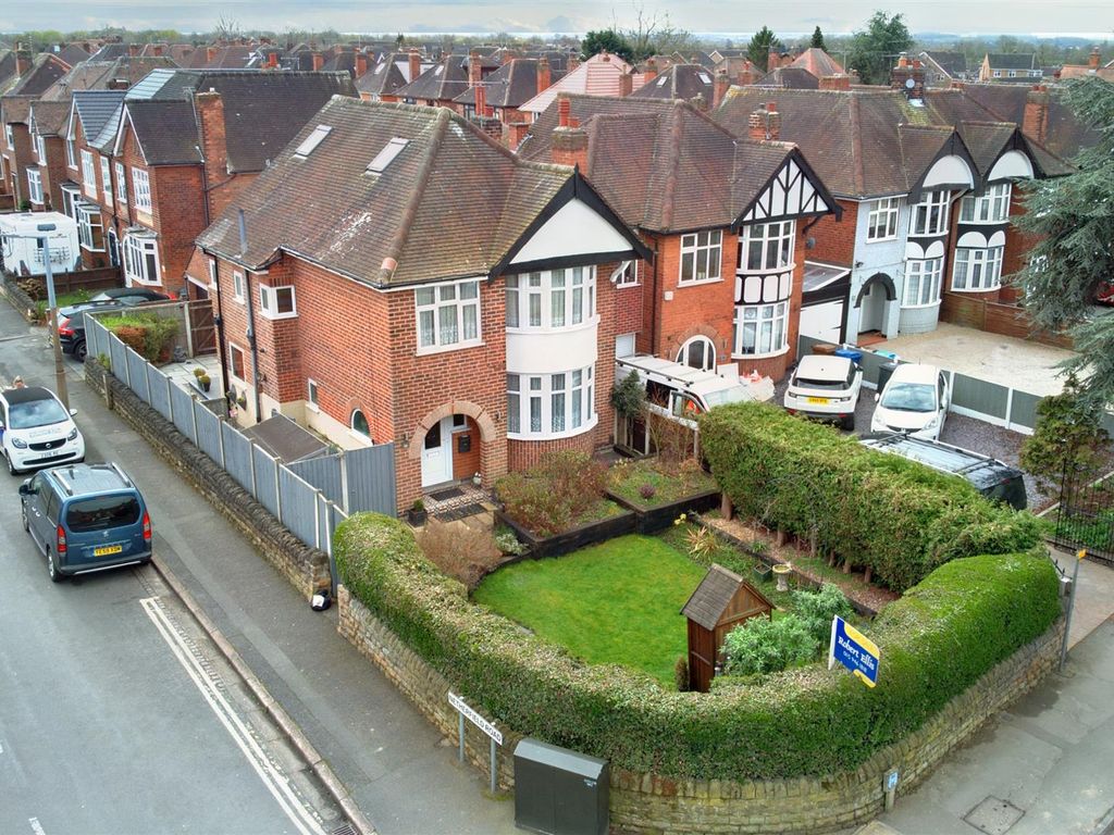 3 bed detached house for sale in Tamworth Road, Long Eaton, Nottingham