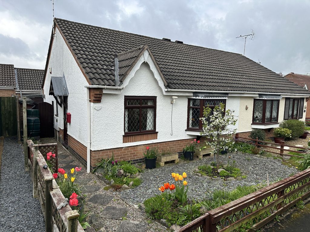 2 bed semidetached bungalow for sale in The Chase, Markfield LE67 Zoopla