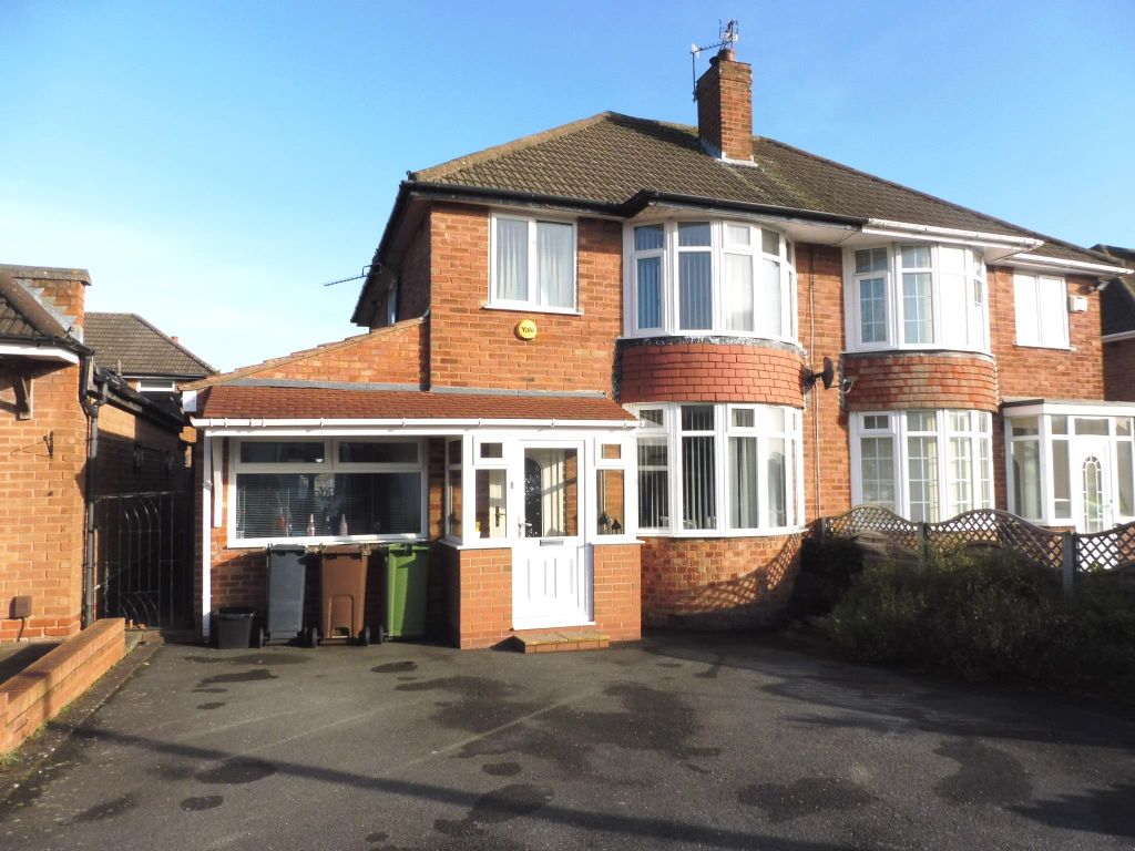 3 bed property to rent in Mayswood Road, Solihull B92 Zoopla