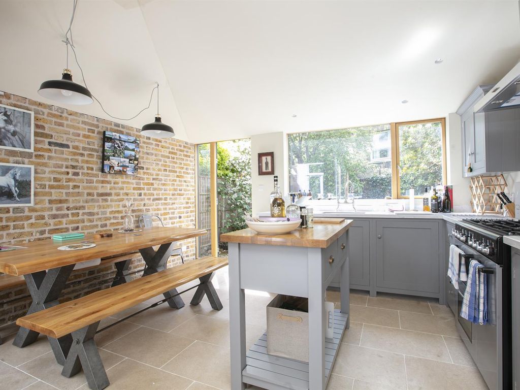 2 bed terraced house for sale in Coleman Road, Camberwell SE5 Zoopla
