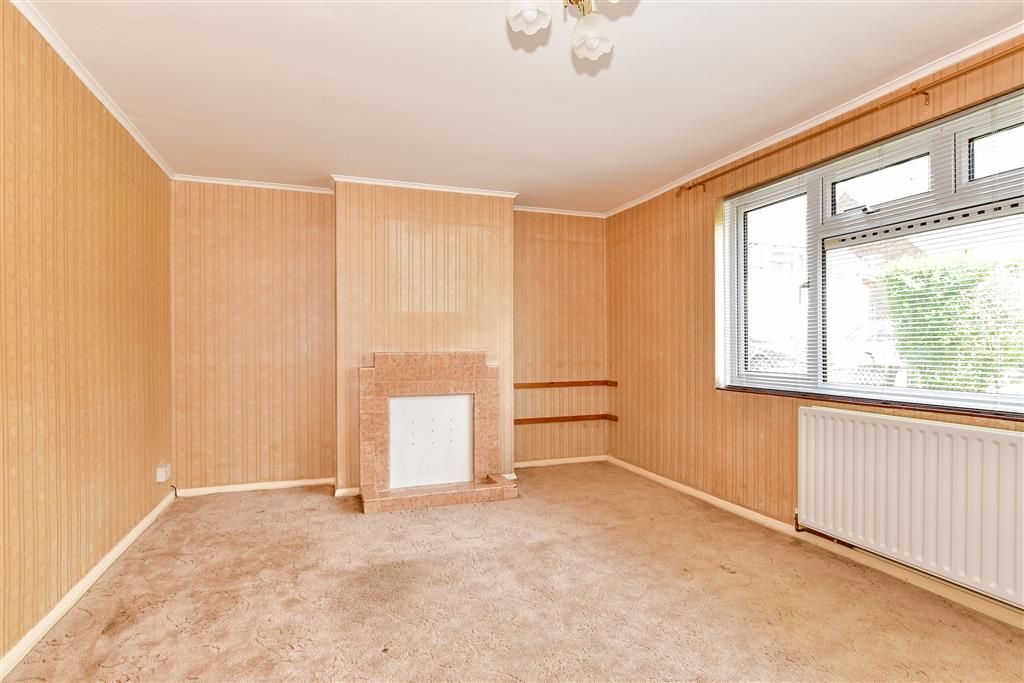 3 bed semidetached house for sale in St. Hilda's Way, Gravesend, Kent