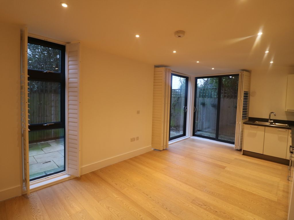 1 bed flat for sale in Park Road, Beckenham BR3, £485,000 Zoopla
