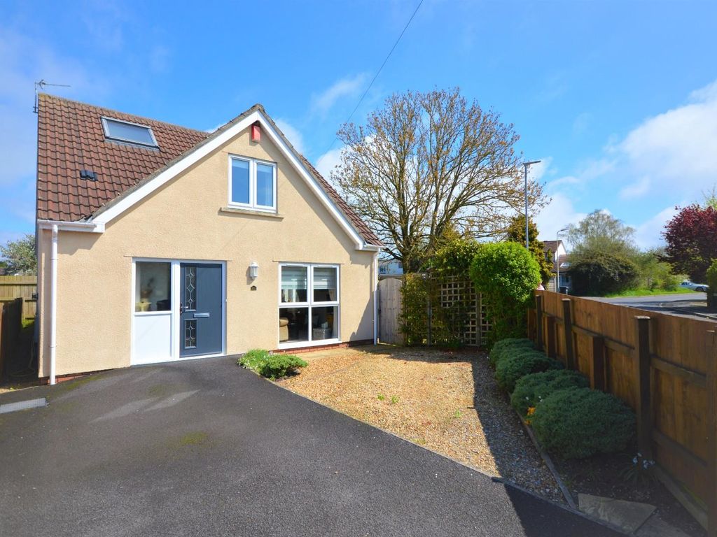 3 bed detached house for sale in Mendip Road, Yatton, Bristol BS49 Zoopla