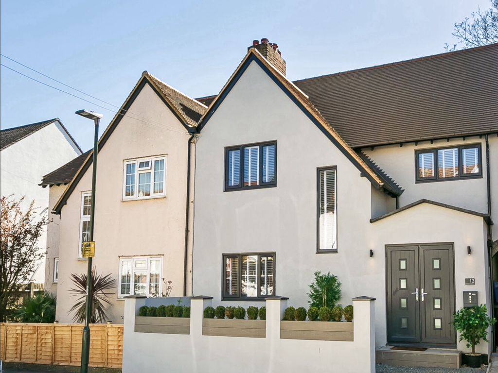 4 bed semidetached house for sale in Riverview Gardens, Twickenham TW1