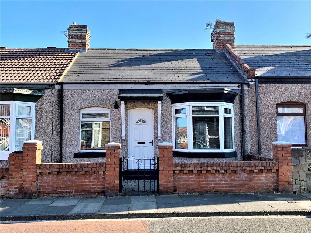 2 bed terraced bungalow to rent in Sandringham Road, Hartlepool TS26, £