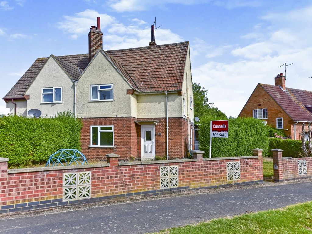 3 bed semidetached house for sale in Kelvin Grove, Corby NN17 Zoopla
