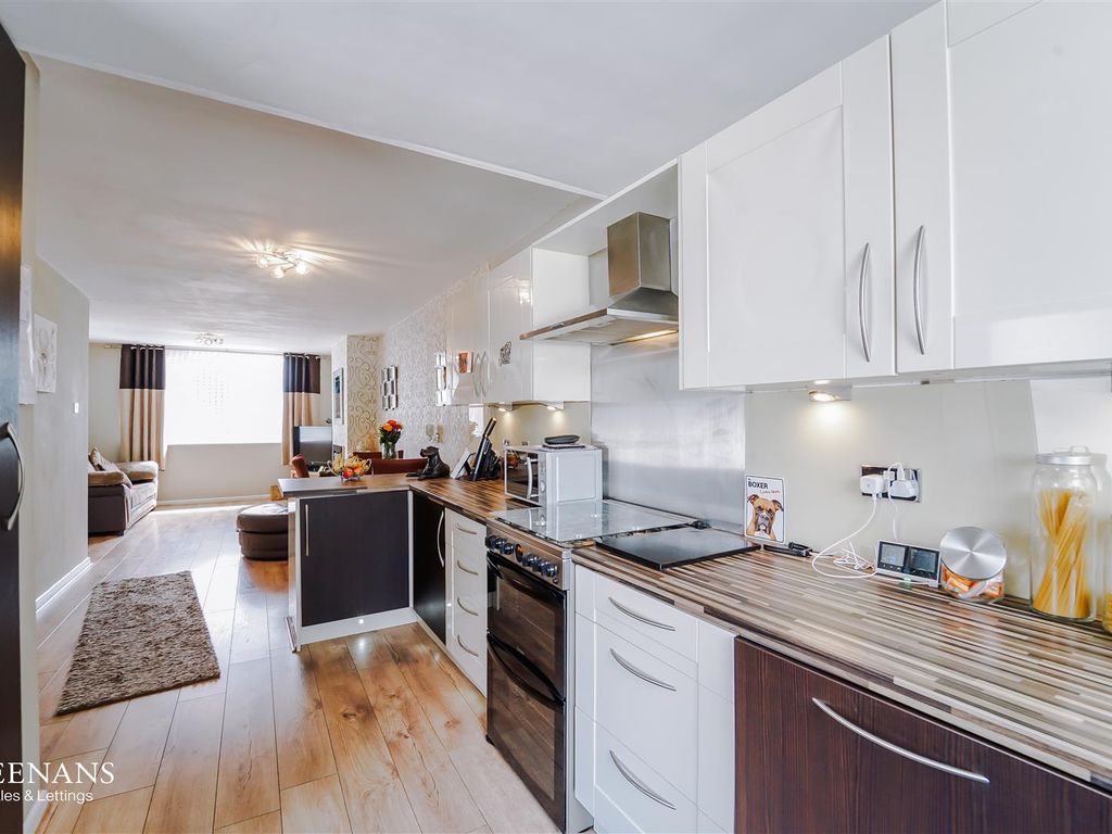 3 bed semidetached bungalow for sale in Dunster Avenue, Oswaldtwistle