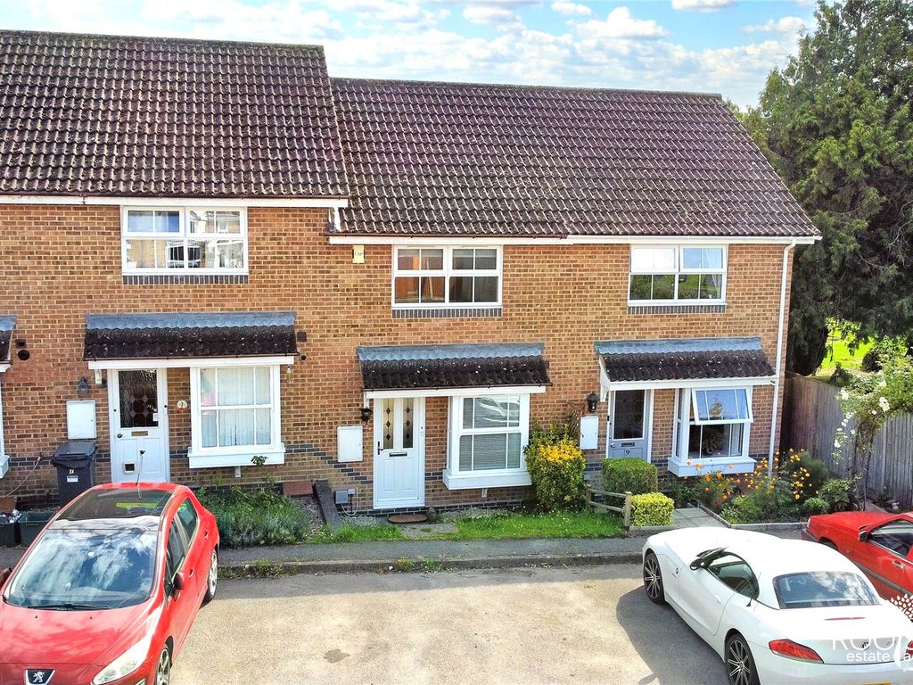 2 bed terraced house for sale in Poppy Drive, Thatcham, Berkshire RG18