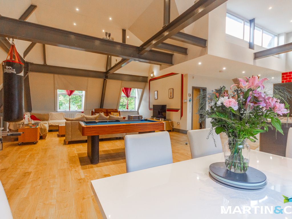 2 bed flat to rent in Exchange House, Wilmington Road, Quinton B32, £