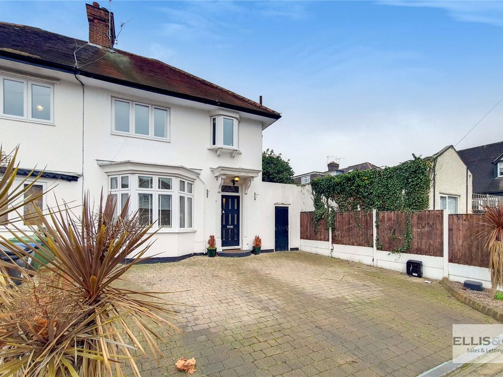 4 bed semidetached house for sale in Walsingham Road, Enfield EN2 Zoopla