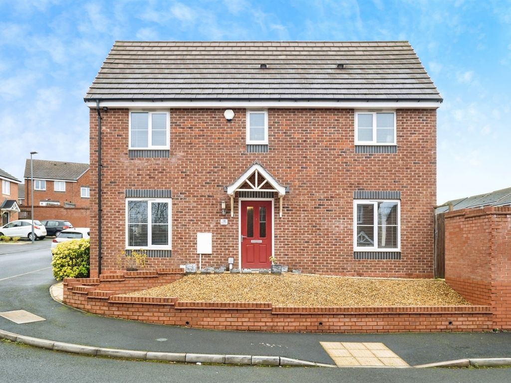 3 bed end terrace house for sale in Deer Park Drive, Birmingham B42, £