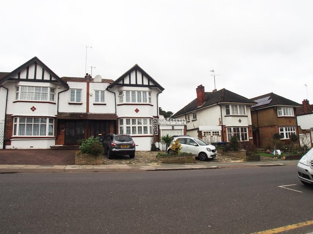 4 bed semidetached house for sale in Brookdale, New Southgate, London