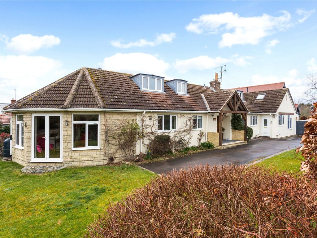 5 bed detached house for sale in Farm Lane, Shurdington, Cheltenham