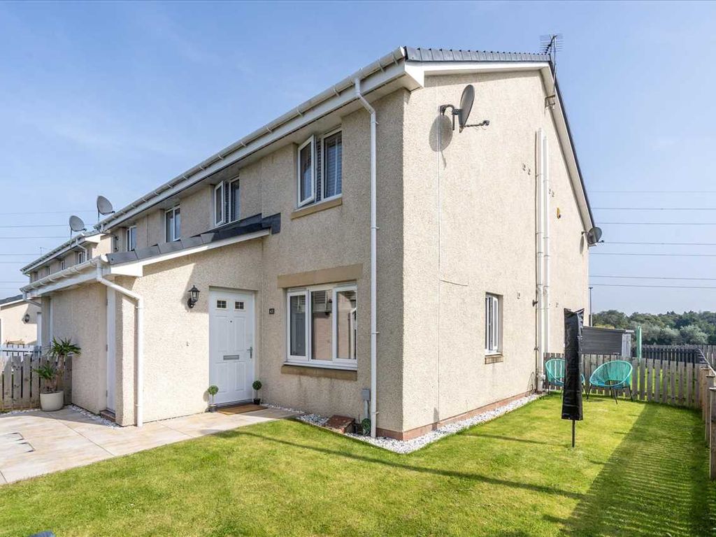 2 bed end terrace house for sale in Kings Seat Place, Maddiston, Falkirk FK2, £149,000 Zoopla