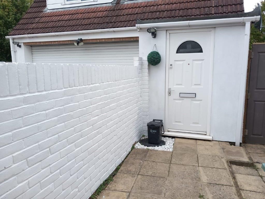 1 bed to rent in Colemans Moor Lane, Woodley, Reading RG5