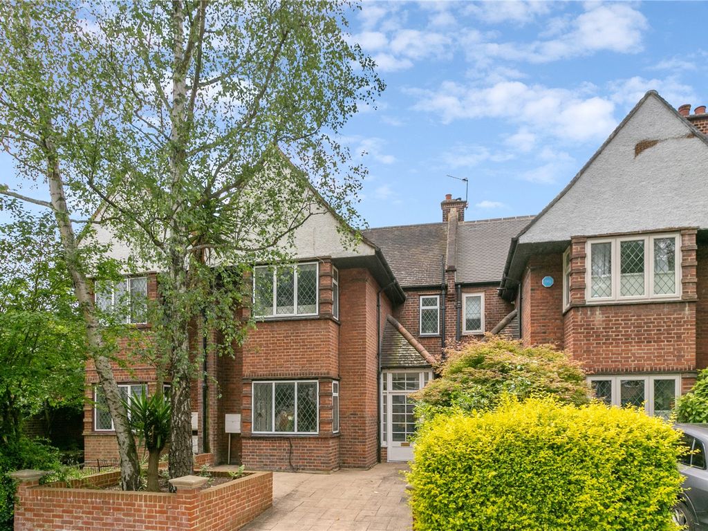 4 bed semidetached house for sale in Heathfield Road, London SW18, £