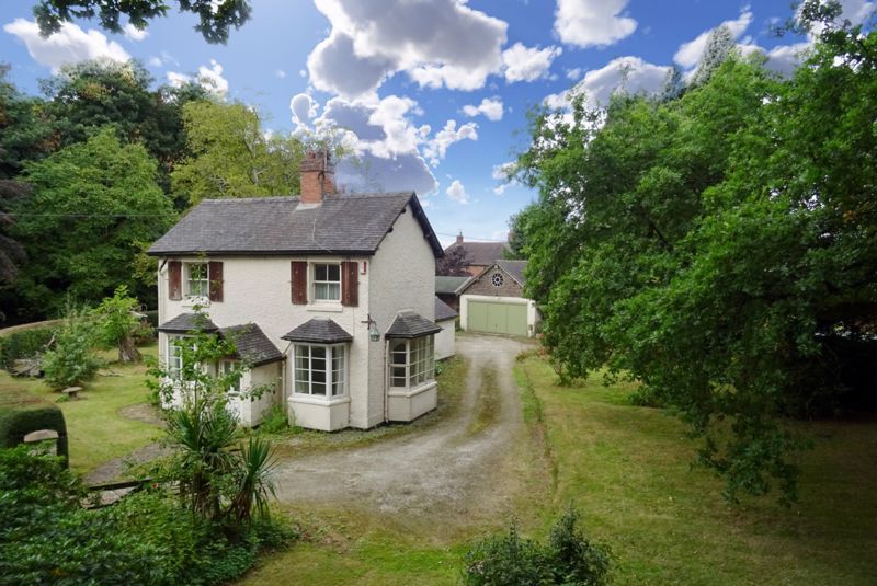 3 bed detached house for sale in Adderley Place, Barlaston, StokeOn