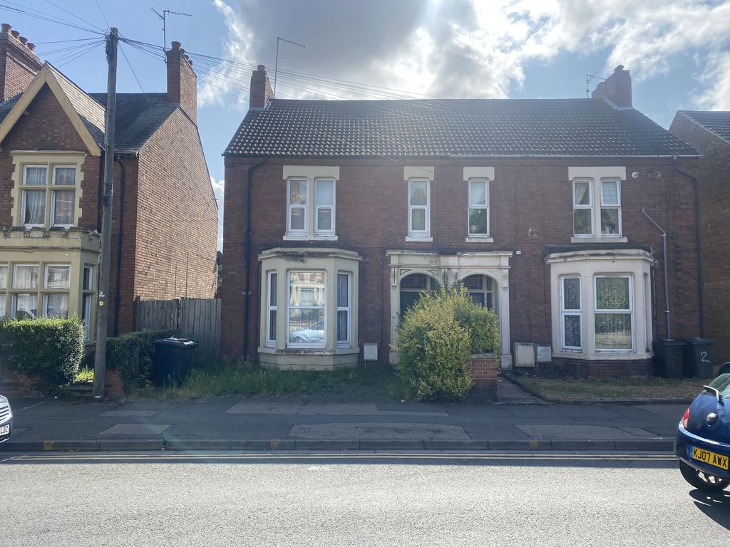 4 bed property for sale in 103 Eastfield Road, Peterborough